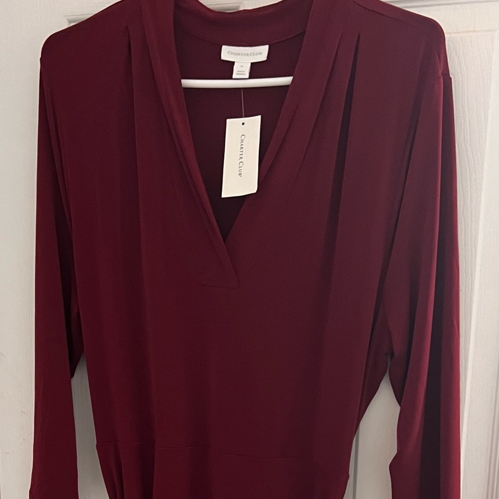 Women’s dress. Size XL. Maroon. Brand new.